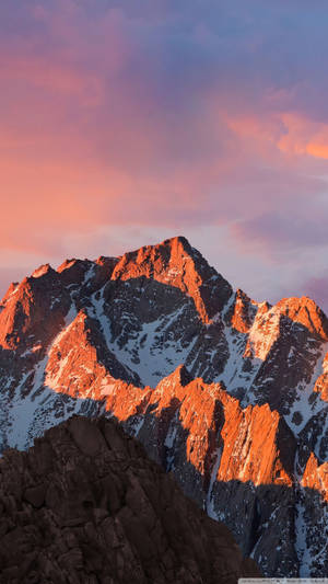 Vertical Sunset-shade Mountain Wallpaper