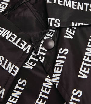 Vetements Clothing Brand Wallpaper