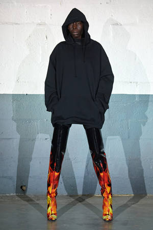 Vetements Fall 2020 Photoshoot Wallpaper