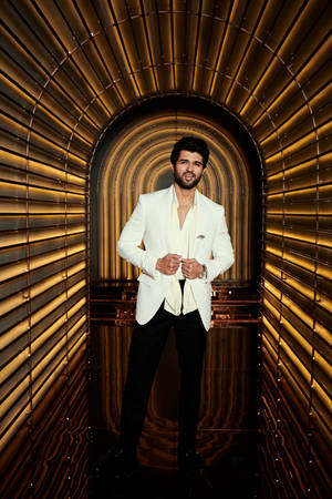 Vijay Devarakonda Monochromatic Look Wallpaper