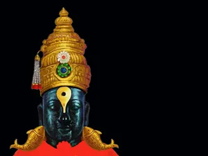 Vitthal With Golden Fish Earrings Wallpaper