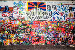 Wall Free World Street Art Wallpaper