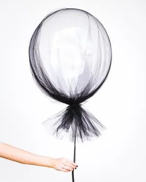 Wedding Balloon In Tulle Fabric Wallpaper