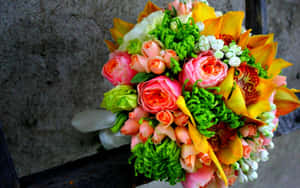 Wedding Flowers & Rose Bouquet Wallpaper