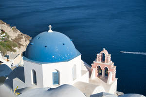 White Building With Beautiful Blue Dome Wallpaper