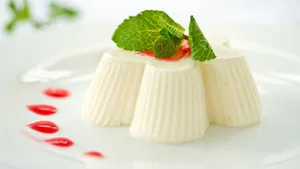 White Gelatin Jelly Dessert Wallpaper