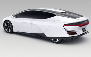 White Honda Fcv Concept Wallpaper