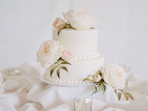 White Pink Roses Wedding Cake Wallpaper