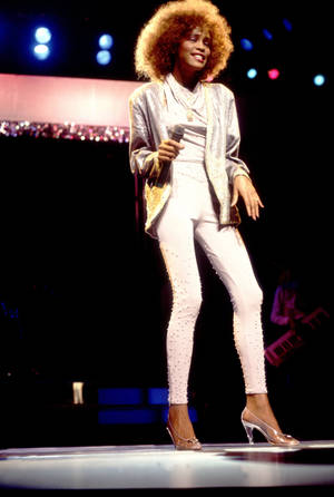 Whitney Houston In White Outfits Wallpaper