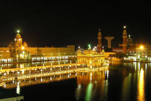 Whole Complex At Night In Golden Temple Hd Wallpaper