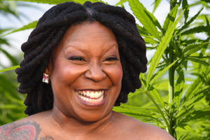 Whoopi Goldberg Shoulder Tattoo Wallpaper