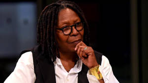 Whoopi Goldberg Talk Show Wallpaper