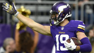 Wide Receiver Legend Adam Thielen Wallpaper