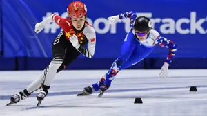 Winter Olympics Chinese Speed Skater Wallpaper