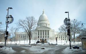 Wisconsin Front Winter Wallpaper