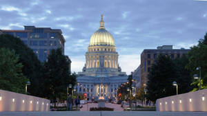 Wisconsin State Capitol In Madison Stands High Wallpaper