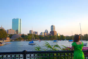 Woman On Green Dress In Boston Wallpaper