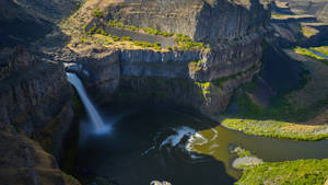 Yahoo Waterfalls Aerial View Wallpaper