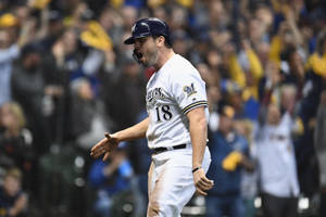 Yelling Mike Moustakas Wallpaper