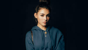 Young Female Artist Madison Beer Wallpaper