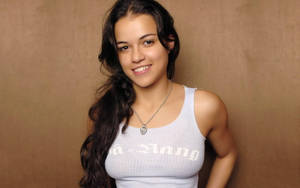 Young Hollywood Star Michelle Rodriguez Wallpaper